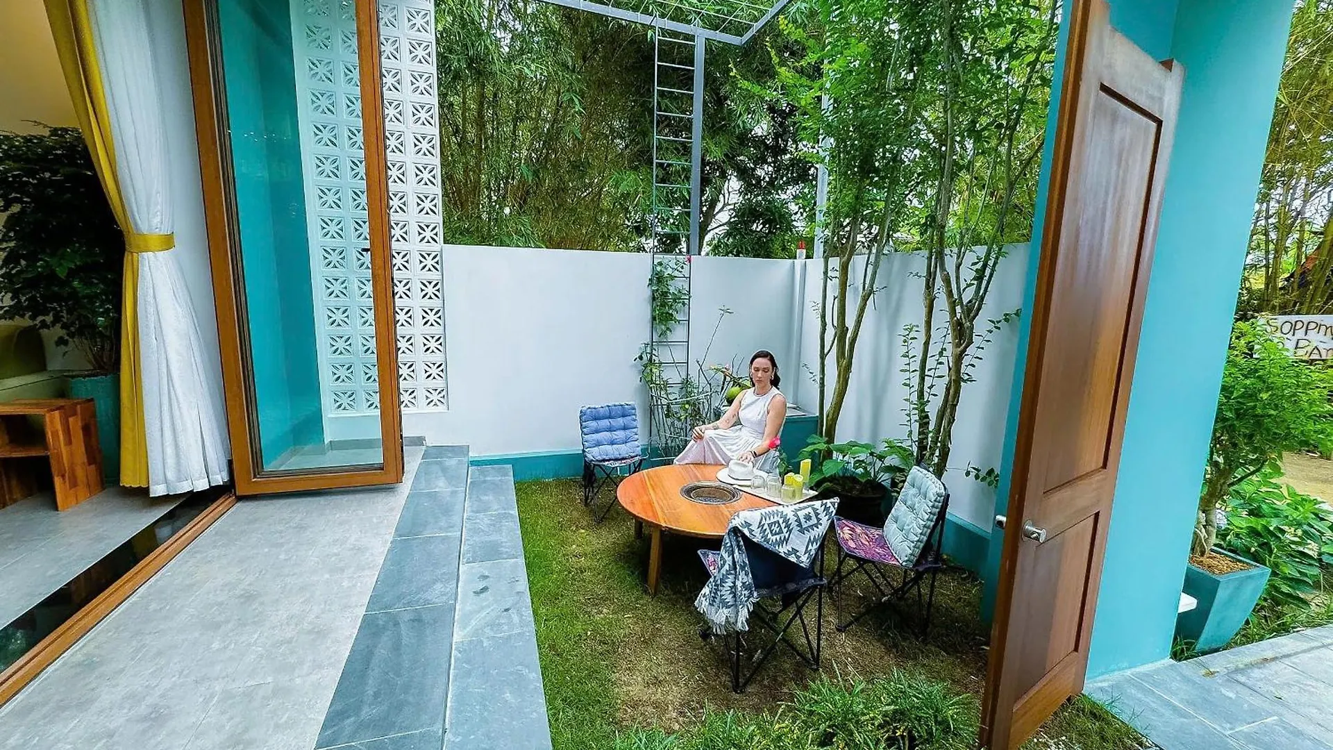 Bed and Breakfast Blue Tropical House Hoi An 0*,