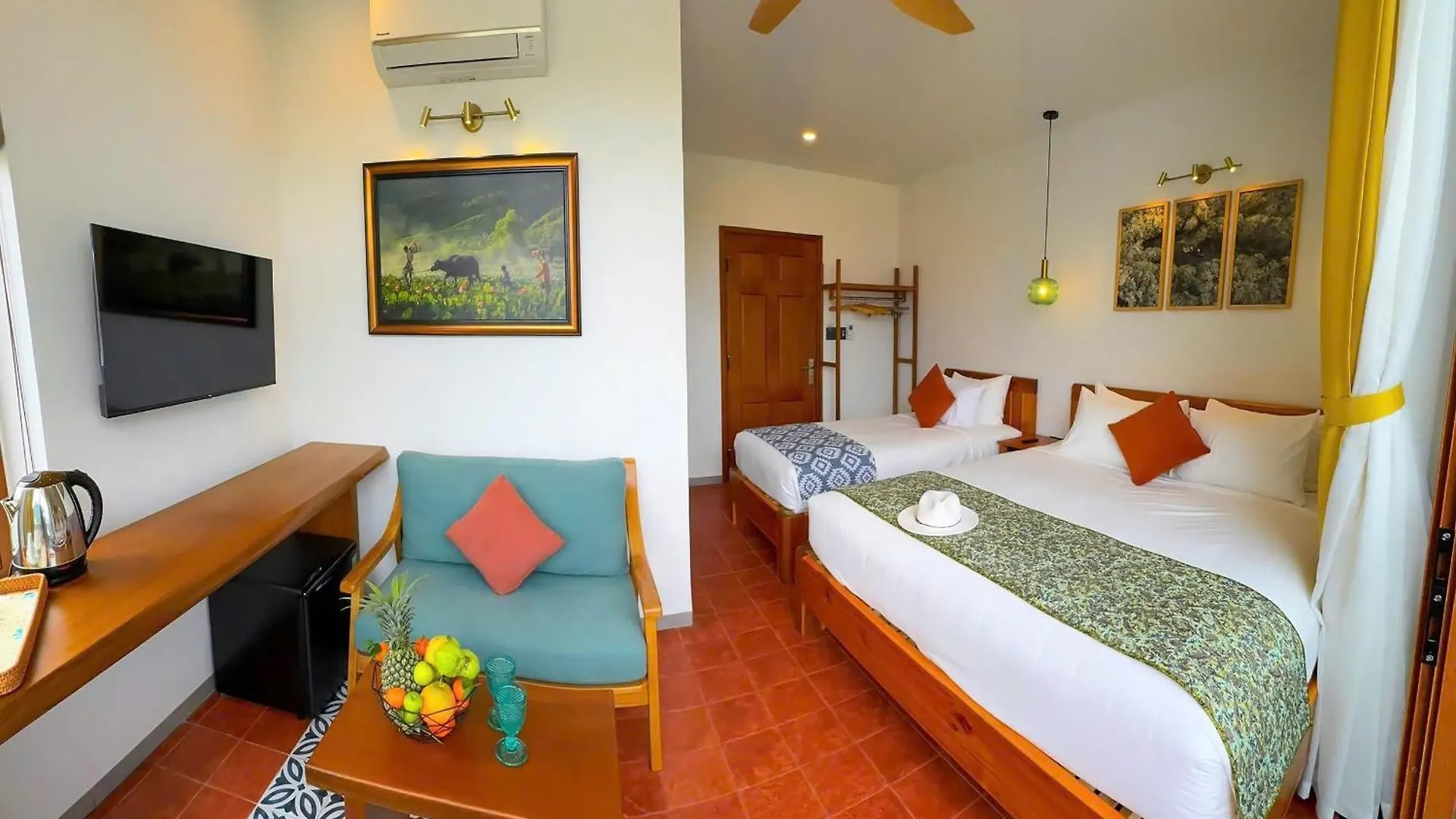 Bed & Breakfast Bed and Breakfast Blue Tropical House Hoi An